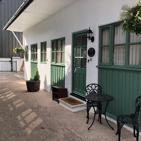 Deanwood Holiday Cottages Yorkley Exterior foto